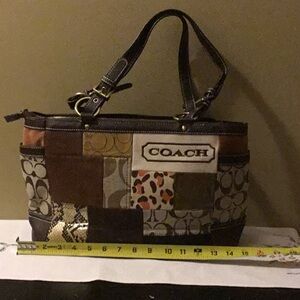 GENUINE COACH PURSE NWOT
